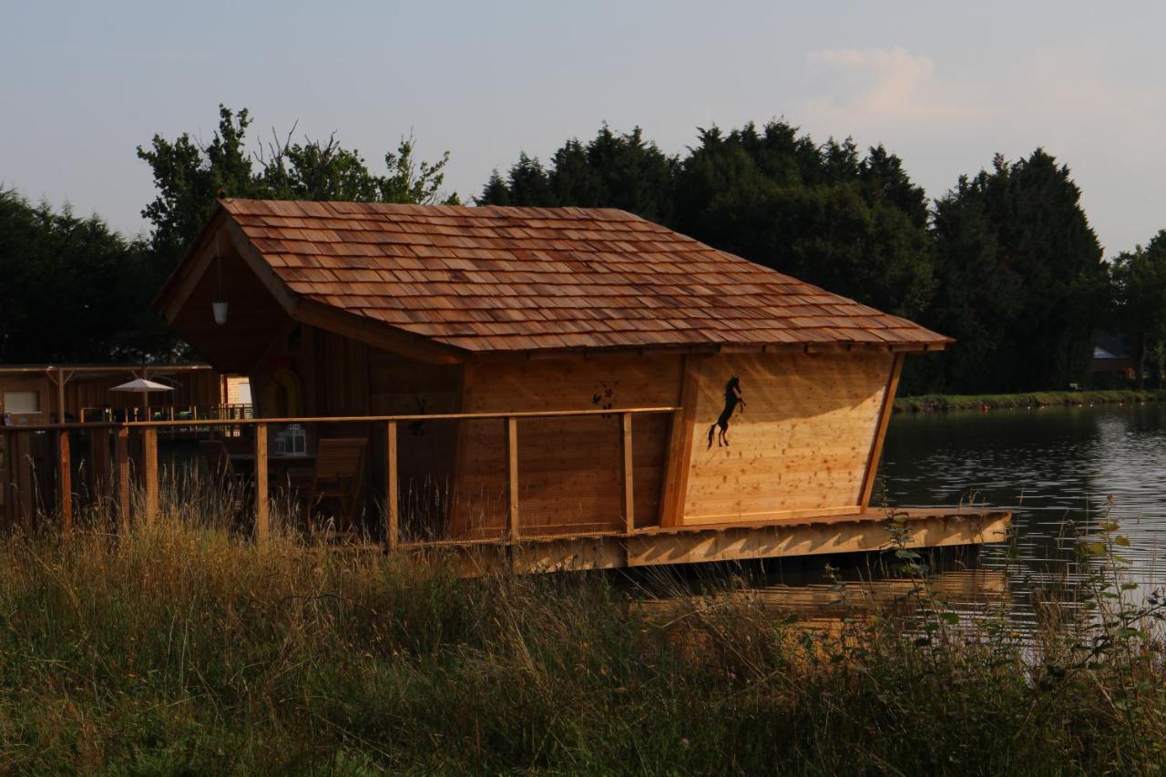 Village Flottant De Pressac Dış mekan fotoğraf